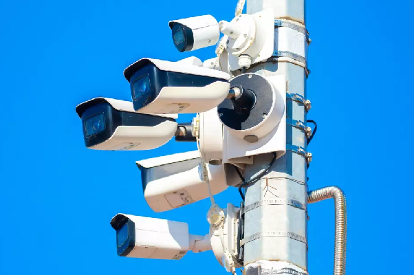Ecos de Foucault no Século XXI: tecnologias de segurança em tempos de inteligência artificial
